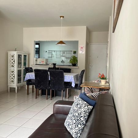 Apartamento Amplo A Menos De 400 Metros Da Praia Localizado Proximo A Praca Da Brunella, Area Nobre Do Guaruja. Kültér fotó