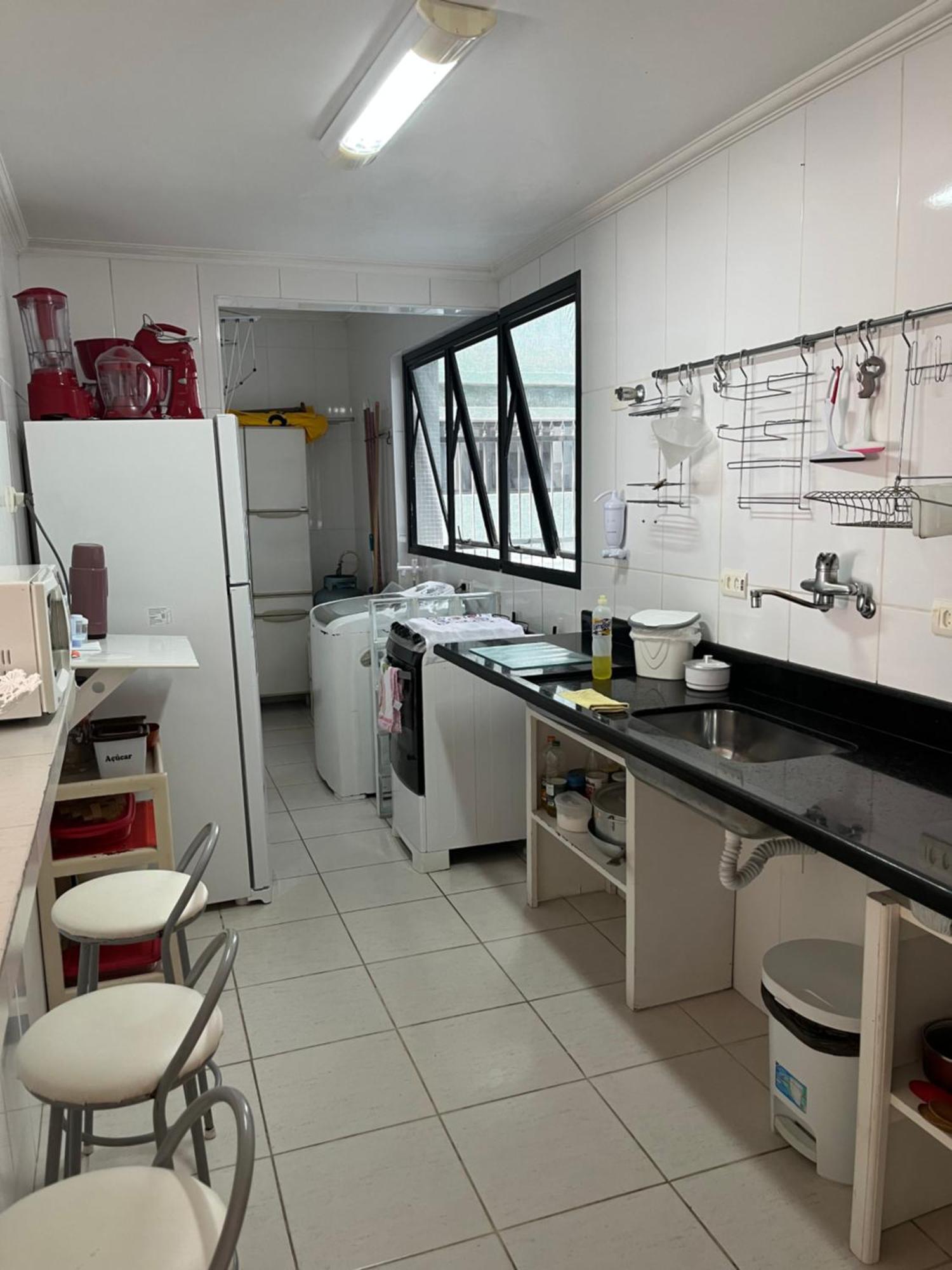 Apartamento Amplo A Menos De 400 Metros Da Praia Localizado Proximo A Praca Da Brunella, Area Nobre Do Guaruja. Kültér fotó